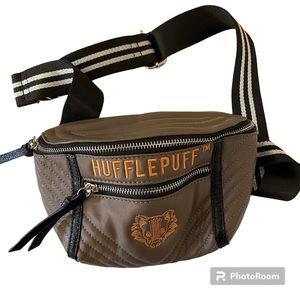 Danielle Nicole Hufflepuff Brown and Black Quilted Crossbody Belt Bag